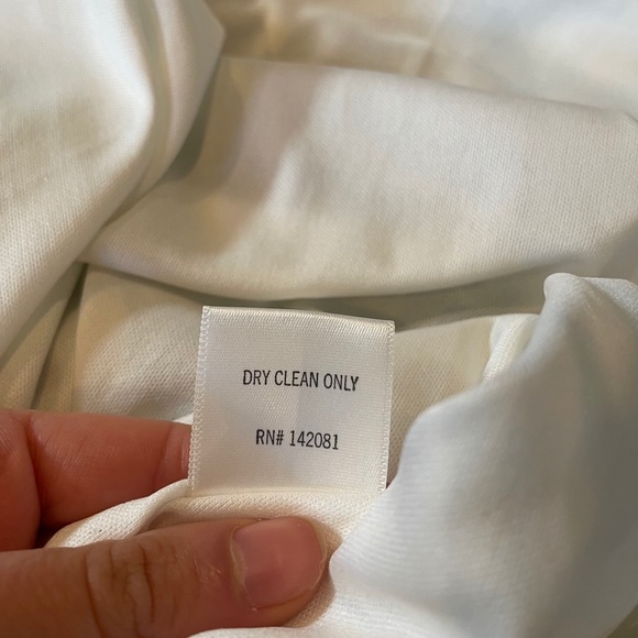 Floral Off-The-Shoulder Dress - Picture 7 of 7